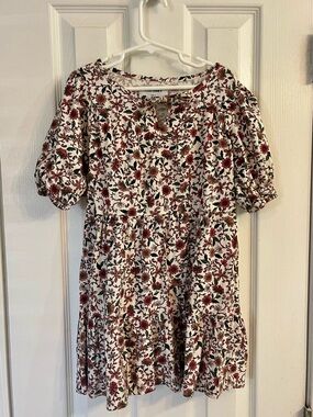 Old Navy Dress with Floral Print Girls Size Small (6-7)